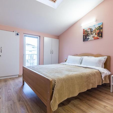 Hb Apartments Laghidze Τυφλίδα Εξωτερικό φωτογραφία
